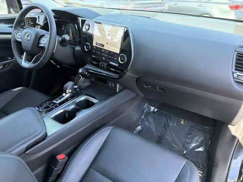 Used 2022 Lexus NX 350h AWD w/ Towing Package (2000 Lbs) image 42