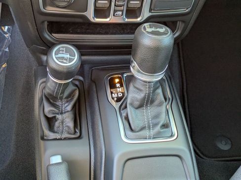 New 2026 Jeep Wrangler Unlimited Sport AWD/4WD image 22