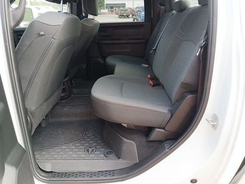 Used 2024 RAM 3500 Tradesman w/ Chrome Appearance Group image 34