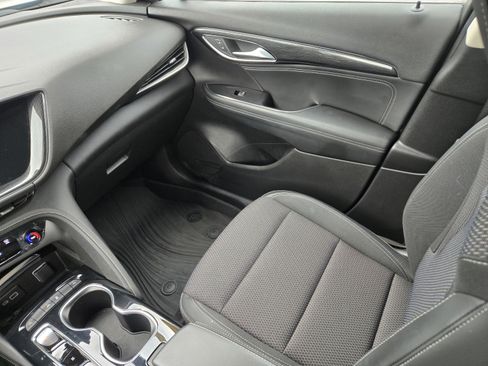 Used 2023 Buick Envision Preferred FWD image 19