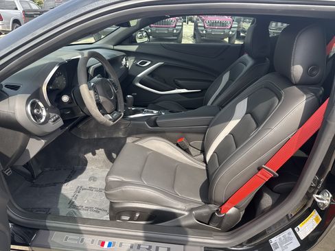 Used 2024 Chevrolet Camaro LT RWD image 12