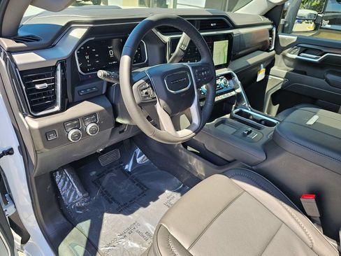 New 2026 GMC Sierra 3500 Denali w/ Denali Reserve Package AWD/4WD image 21