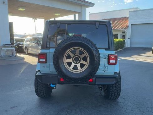 Used 2024 Jeep Wrangler Unlimited w/ LED Headlamp & Fog Lamp Group AWD/4WD image 4