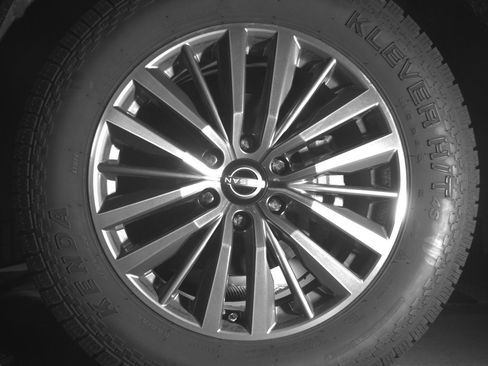 Used 2024 Nissan Armada SL AWD/4WD image 12