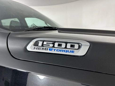 Used 2023 RAM 1500 Big Horn AWD/4WD image 8