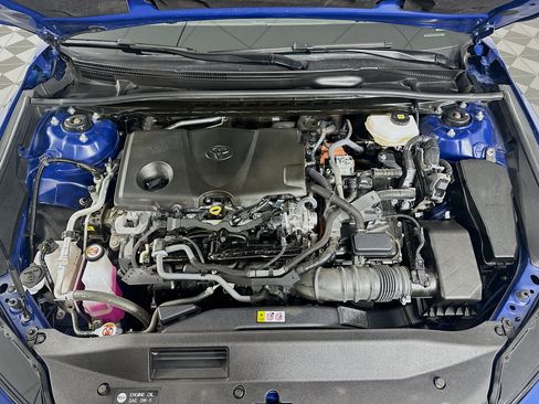 Used 2025 Toyota Camry LE FWD image 32