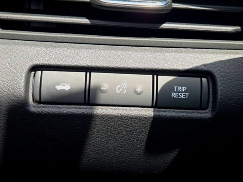 Used 2022 Nissan Altima 2.5 S FWD image 24