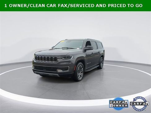 Used 2023 Jeep Wagoneer L Series II image 5