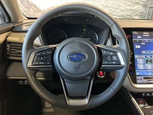 Used 2025 Subaru Outback Premium image 11