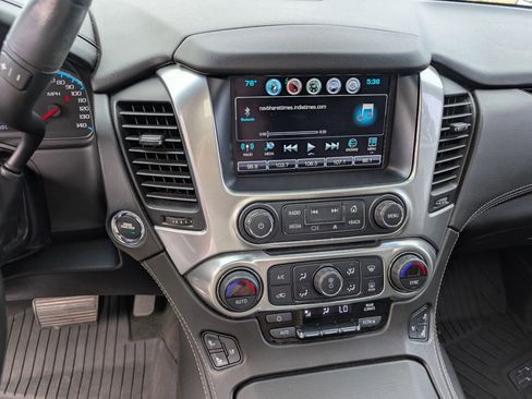 Used 2018 Chevrolet Tahoe Premier RWD image 32