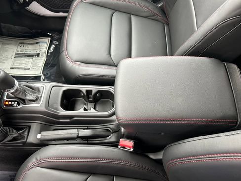 New 2026 Jeep Wrangler Unlimited Rubicon w/ Safety Group image 18