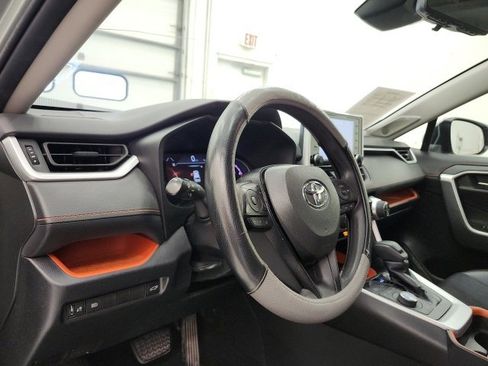 Used 2019 Toyota RAV4 Adventure w/ Advanced Technology Package image 12