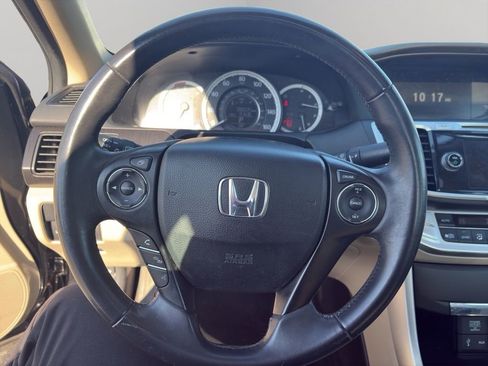 Used 2015 Honda Accord EX-L image 11