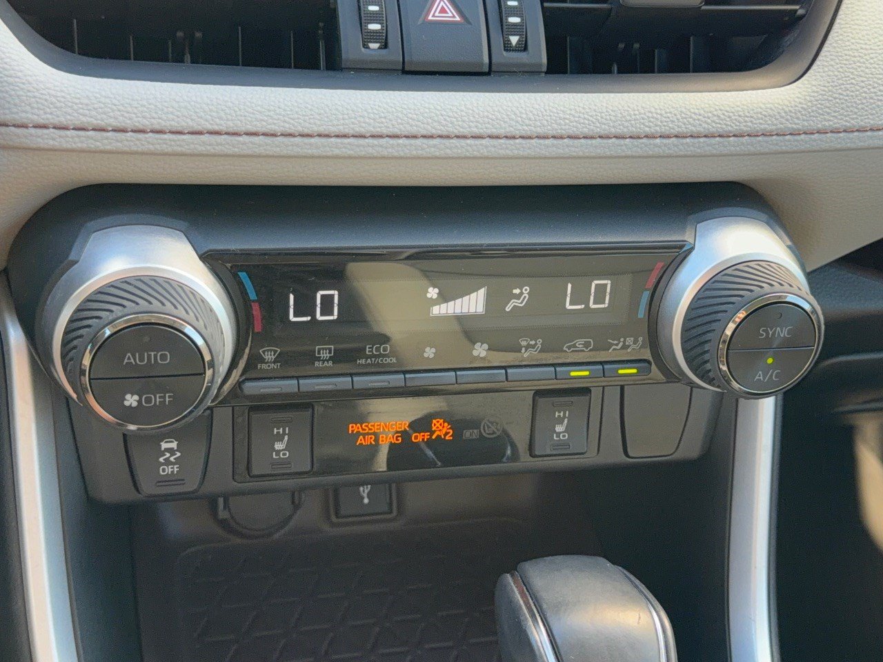 Certified 2021 Toyota RAV4 Limited AWD/4WD image 22