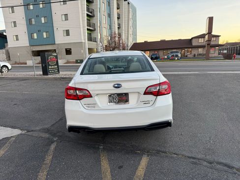 Used 2019 Subaru Legacy 2.5i w/ Alloy Wheel Package image 7