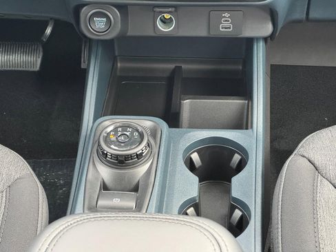 New 2025 Ford Maverick XLT w/ XLT Luxury Package image 9