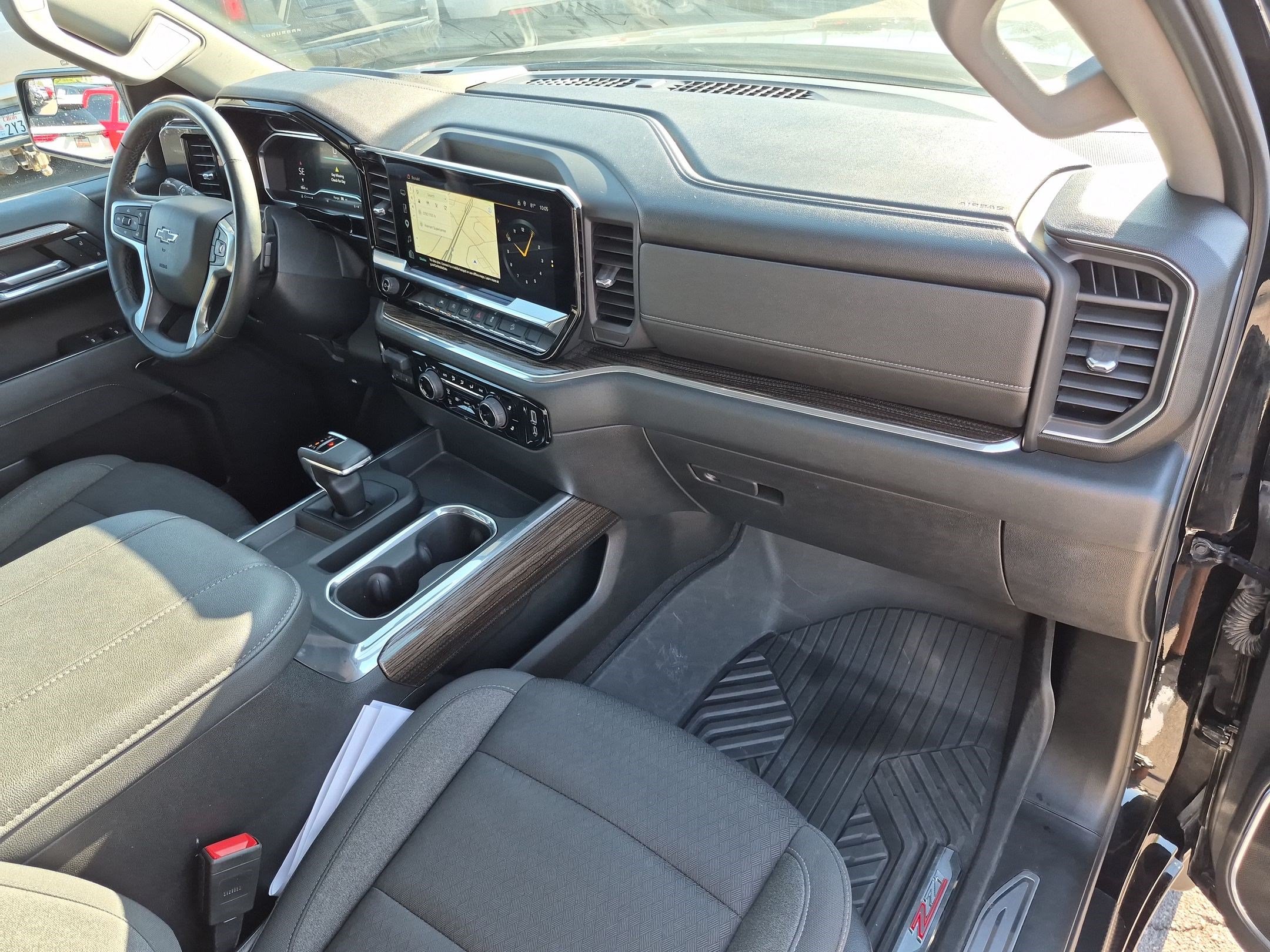 Used 2023 Chevrolet Silverado 1500 RST w/ Z71 Off-Road Package AWD/4WD image 32