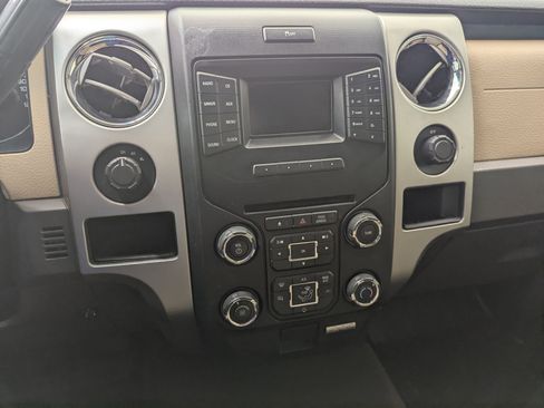 Used 2013 Ford F150 XLT w/ Mid Equipment Group image 23
