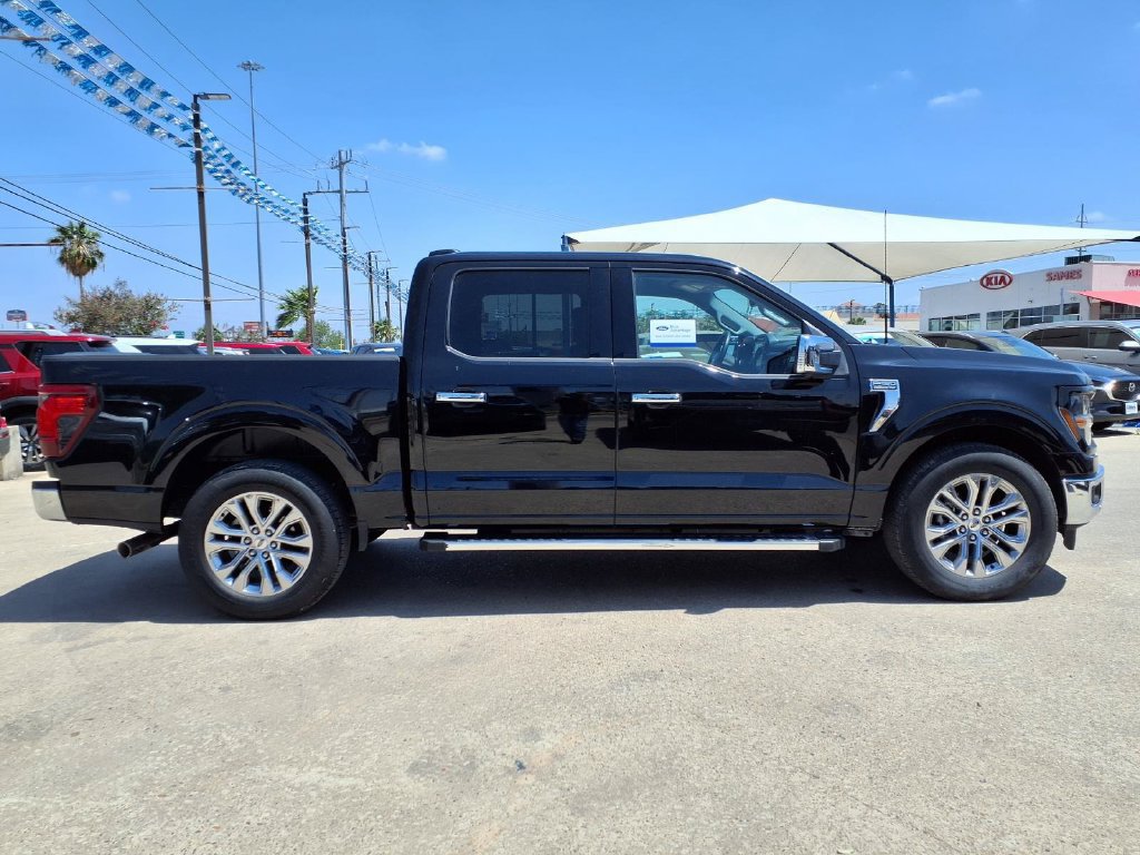 Used 2025 Ford F150 XLT w/ Equipment Group 302A MID RWD image 9