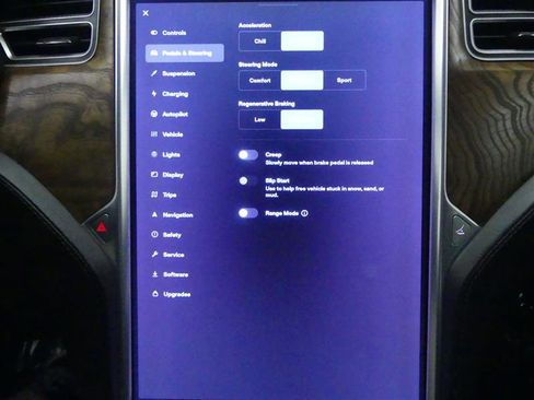 Used 2017 Tesla Model S 60D image 12