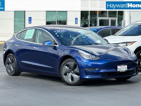 Used 2020 Tesla Model 3 Standard Range Plus image 1