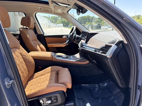 Certified 2026 BMW X7 xDrive40i AWD/4WD image 16