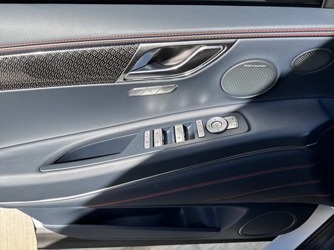 New 2026 Genesis GV80 3.5T e-SC image 17