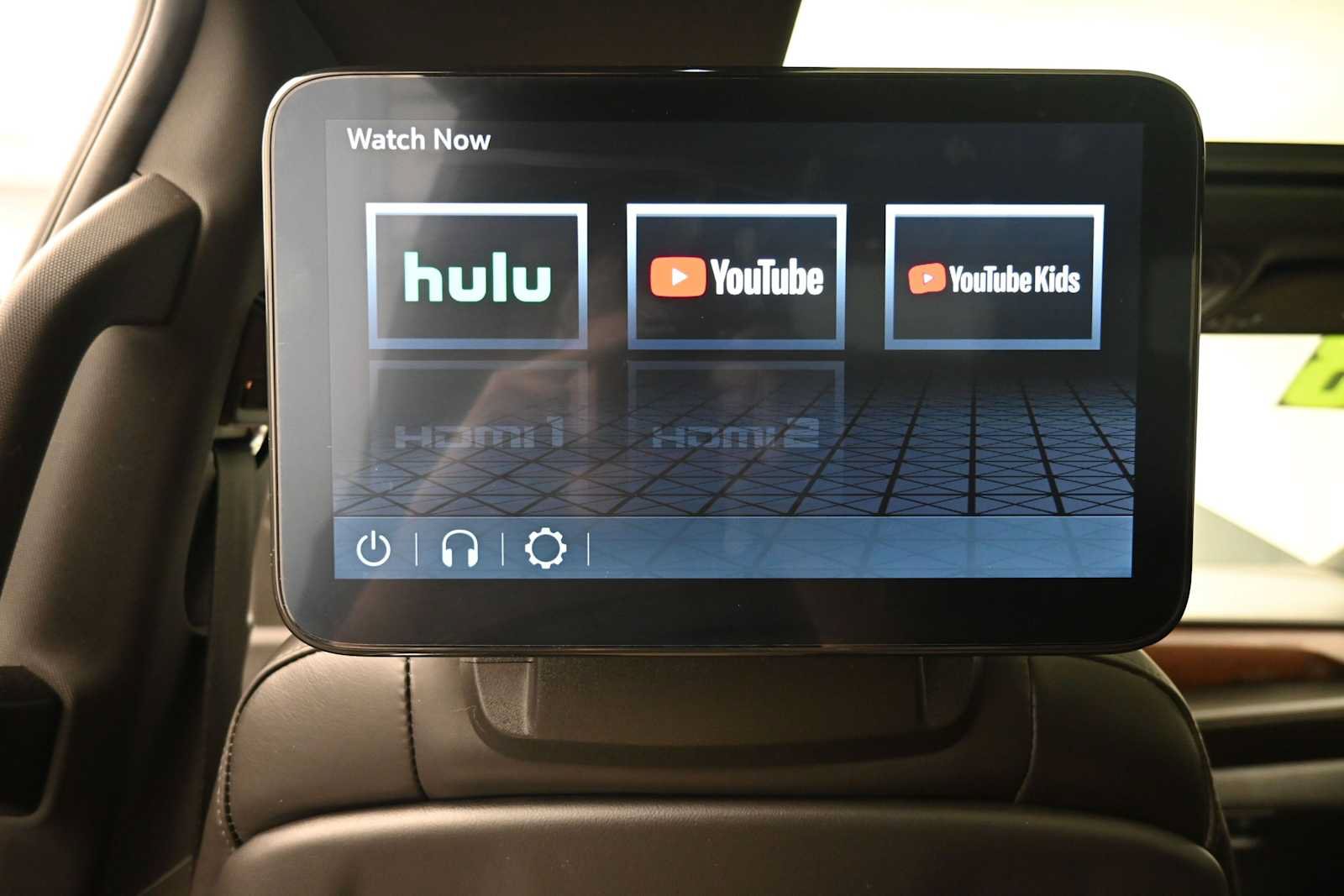 Used 2023 GMC Yukon XL Denali Ultimate AWD/4WD image 14