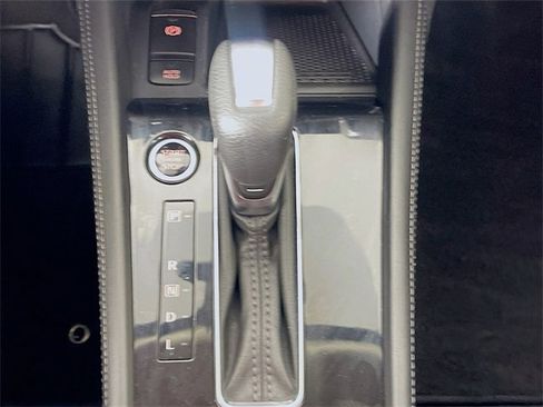 Used 2024 Nissan Kicks SV w/ Exterior Package image 17