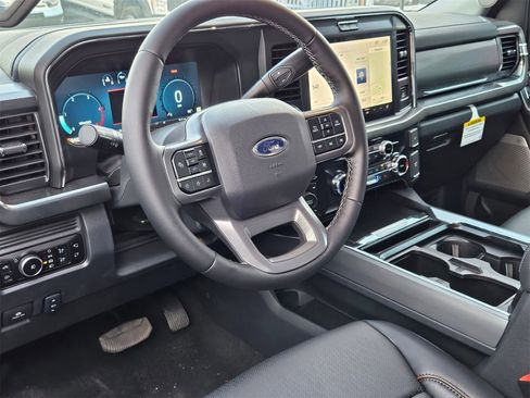 New 2025 Ford F250 Lariat w/ Lariat Ultimate Package image 13