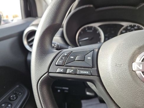 New 2025 Nissan Versa S image 29