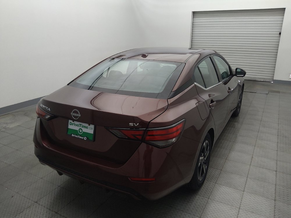 Used 2024 Nissan Sentra SV FWD image 7