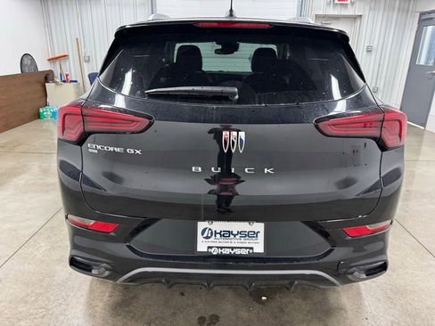 New 2025 Buick Encore GX Sport Touring image 6