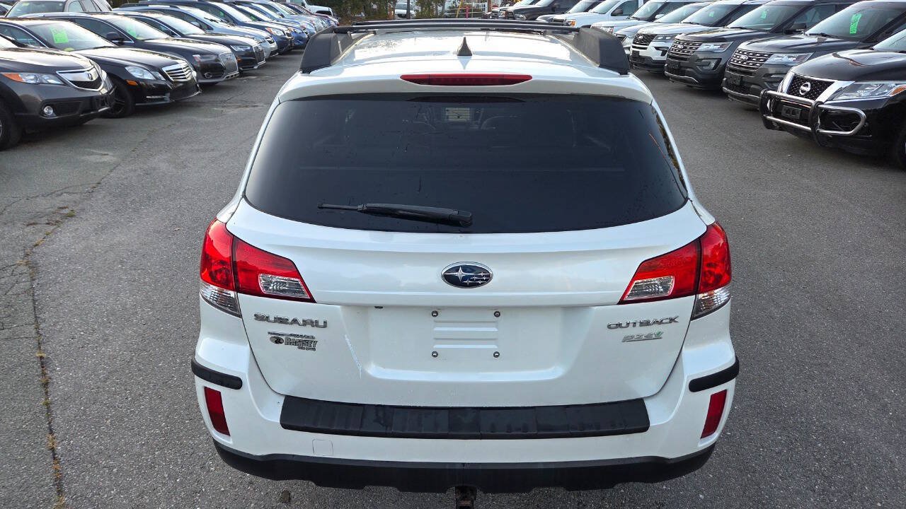 Used 2012 Subaru Outback 2.5i Limited AWD/4WD image 12