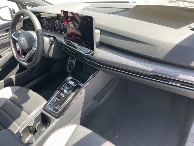 New 2026 Volkswagen GTI SE FWD image 27