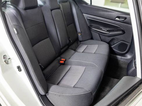 Used 2022 Nissan Altima 2.5 SV AWD/4WD image 39