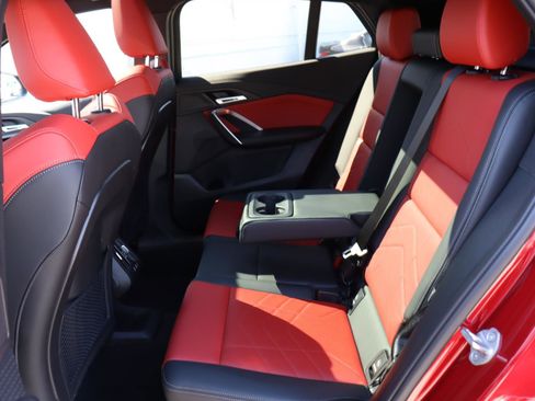 Used 2024 BMW X2 xDrive28i image 13