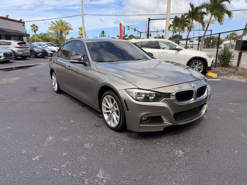 Used 2017 BMW 320i Sedan RWD image 1