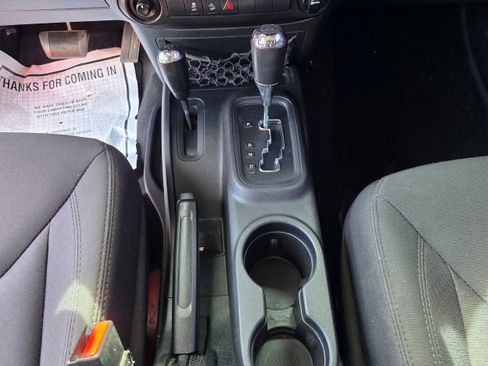 Used 2014 Jeep Wrangler Unlimited Sport w/ Quick Order Package 24S AWD/4WD image 16