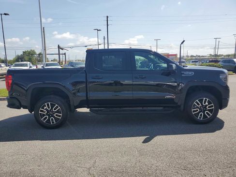 New 2026 GMC Sierra 1500 AT4 w/ Technology Package AWD/4WD image 7