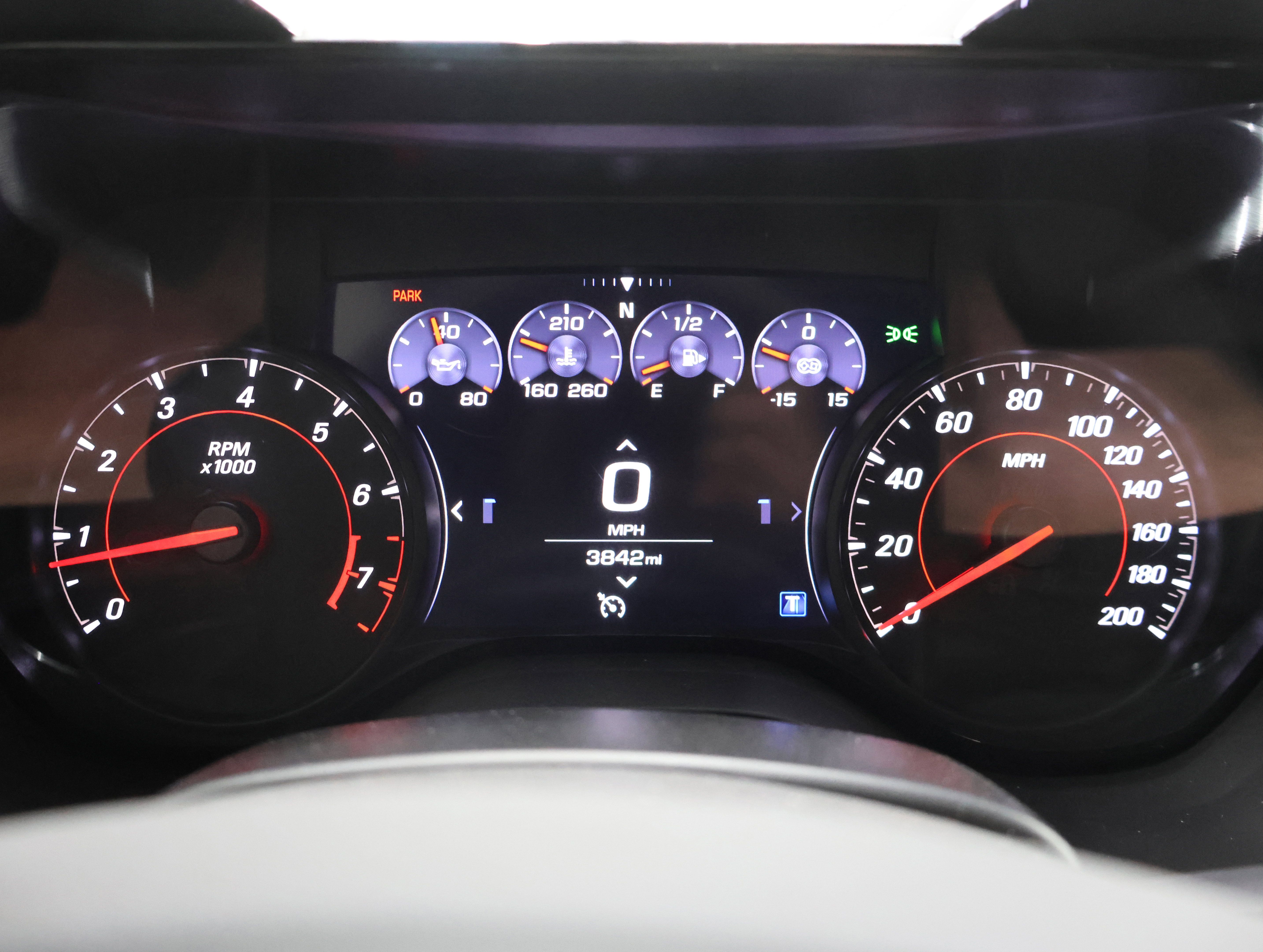 Used 2019 Chevrolet Camaro ZL1 RWD image 10