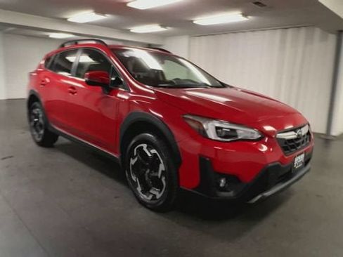 Used 2021 Subaru Crosstrek 2.5i Limited w/ Moonroof Package 2 AWD/4WD image 2