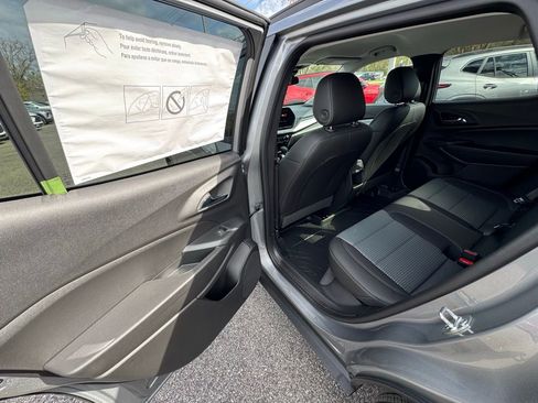 New 2026 Chevrolet Trax LT w/ Driver Confidence Package image 17