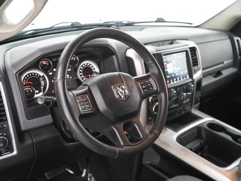 Used 2019 RAM 1500 Big Horn AWD/4WD image 19