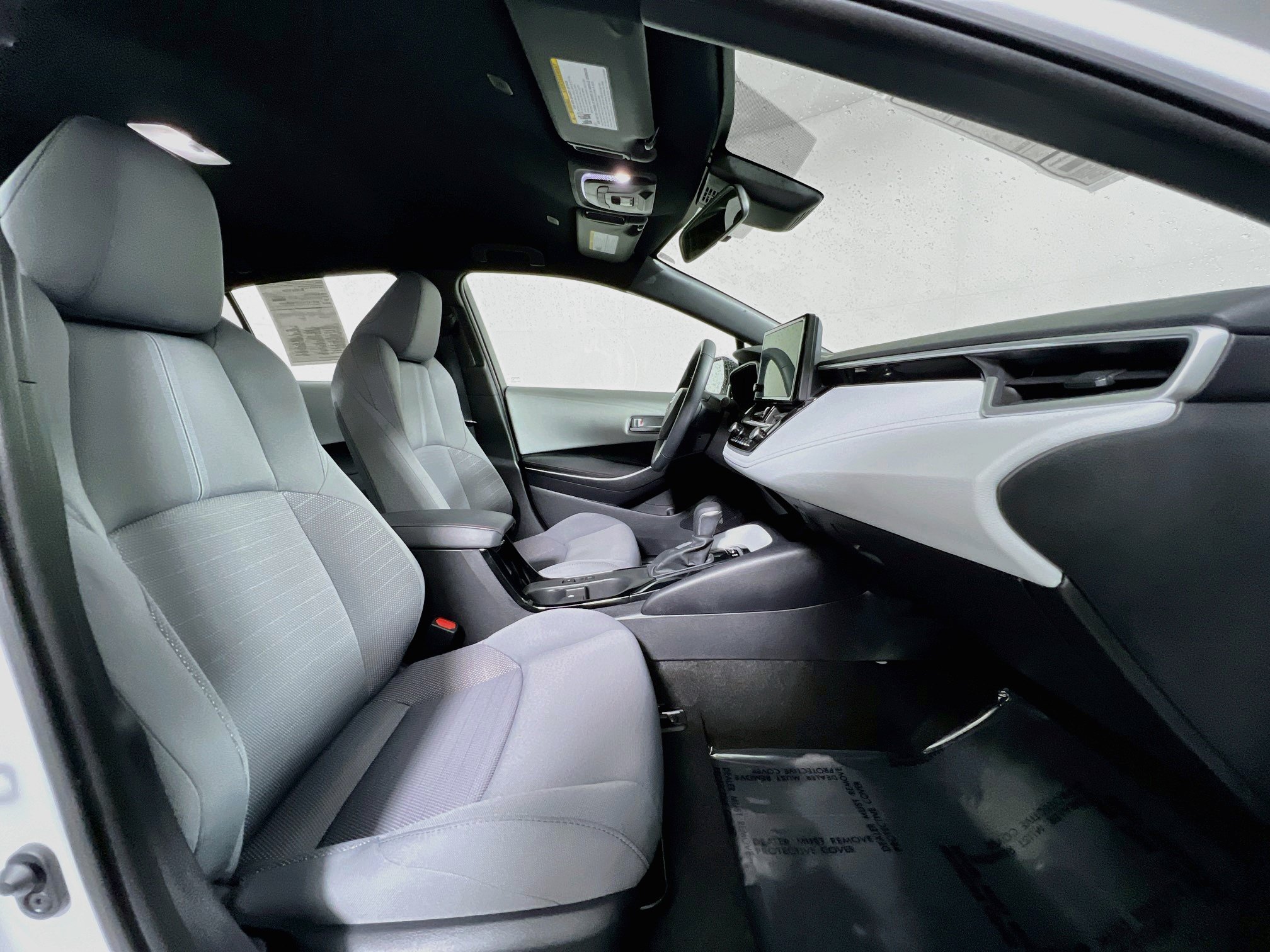 Used 2024 Toyota Corolla SE FWD image 31