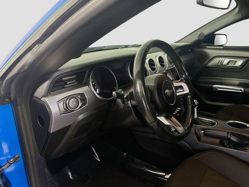 Used 2019 Ford Mustang GT w/ Equipment Group 301A RWD image 23
