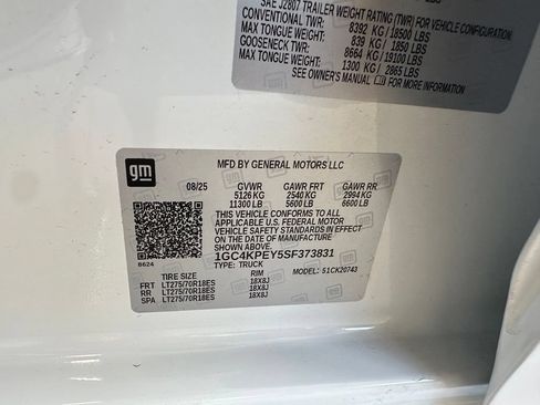 Used 2025 Chevrolet Silverado 2500 LTZ w/ LTZ Convenience Package AWD/4WD image 42