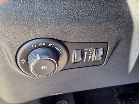 New 2026 Jeep Compass Limited AWD/4WD image 46