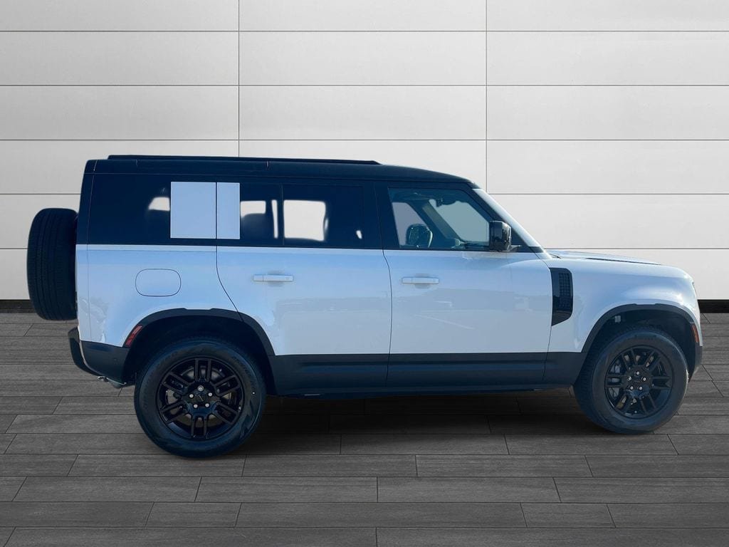 New 2026 Land Rover Defender 110 S AWD/4WD image 6