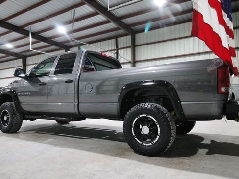 Used 2003 Dodge Ram 2500 Truck SLT image 8